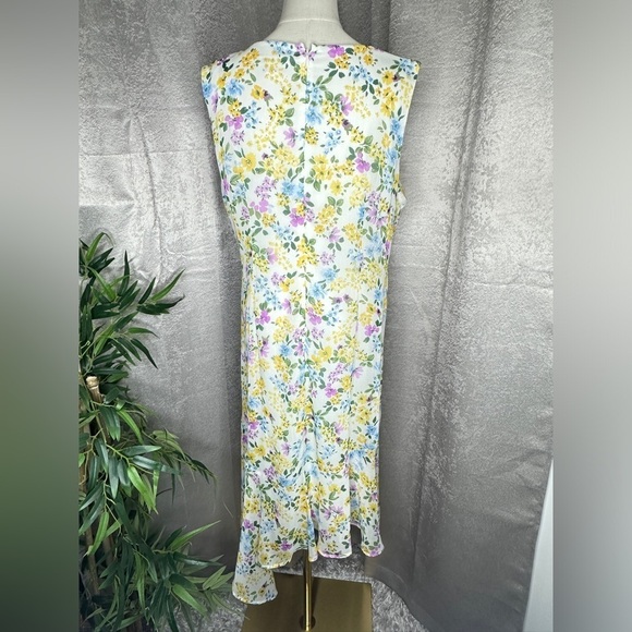 NEW Calvin Klein Multi Floral Print Asymmetrical Hem Sleeveless Dress Sz 14 - Picture 7 of 10